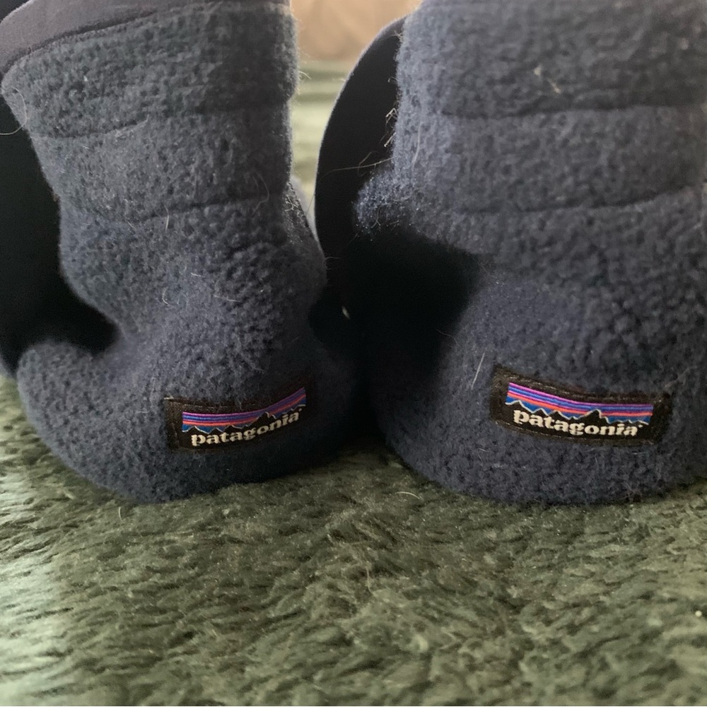 Patagonia Midnight Blue Fleece Booties